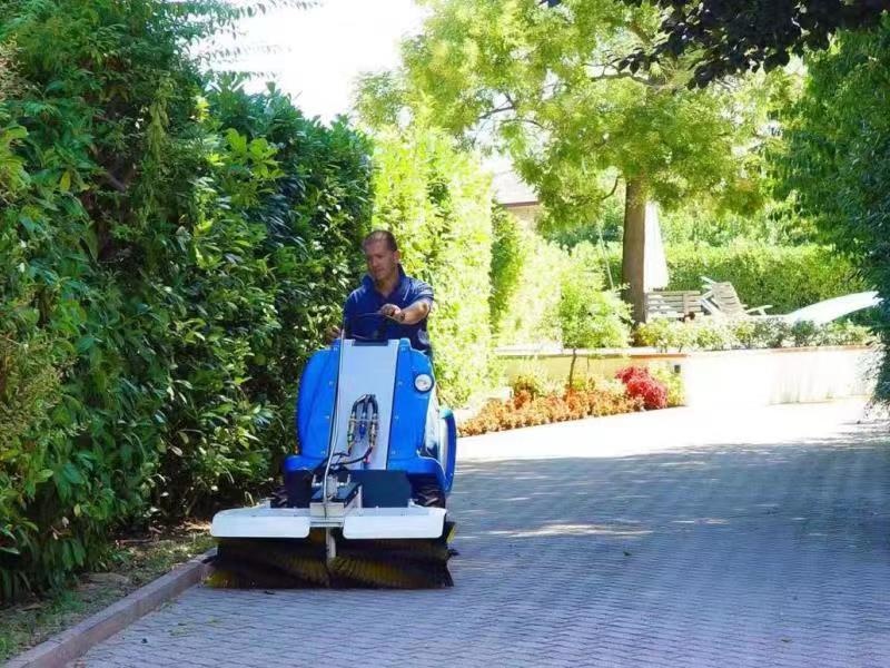 heracles loader H140